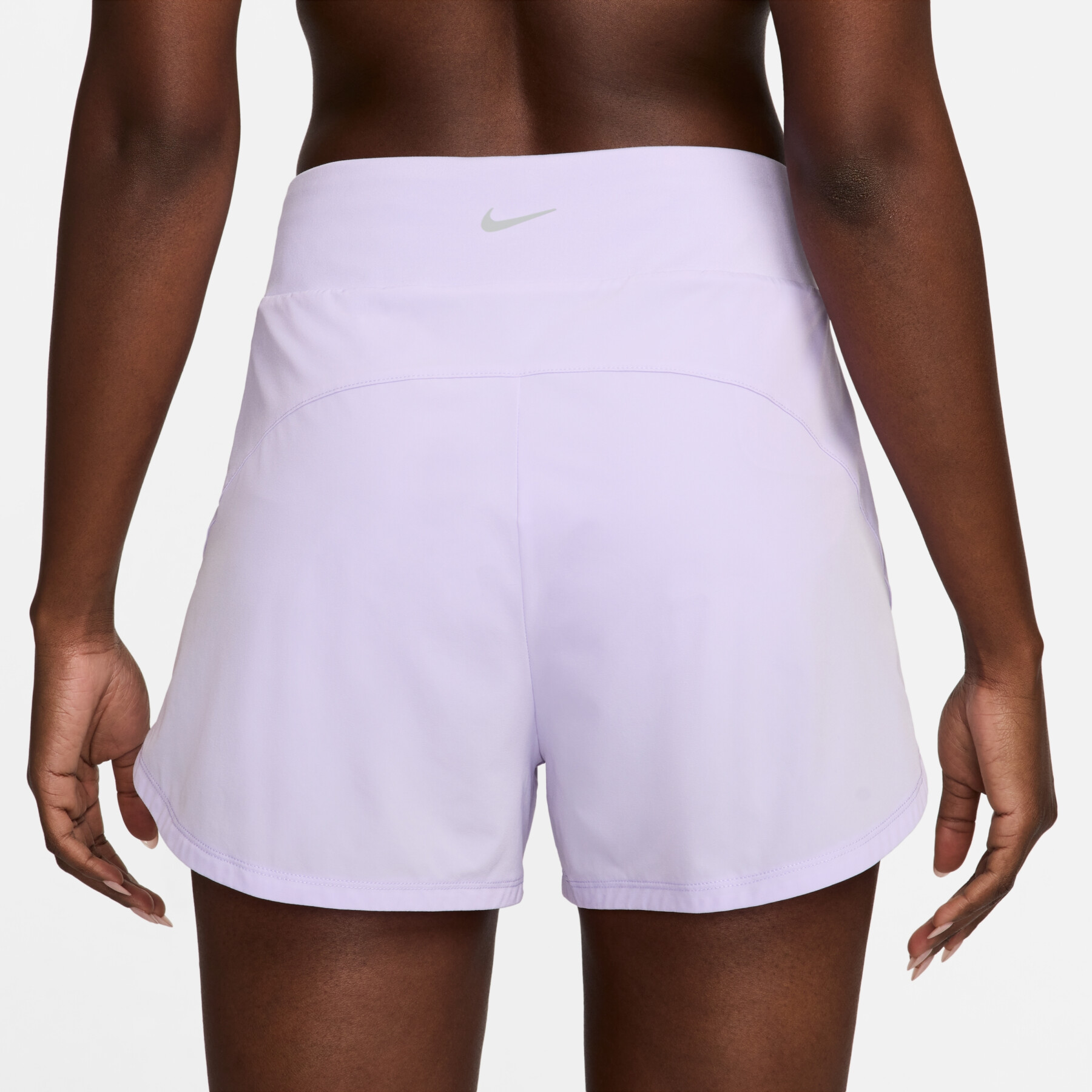 Pantalón corto femenino de tiro medio con calzoncillo integrado Nike Bliss Dri-FIT